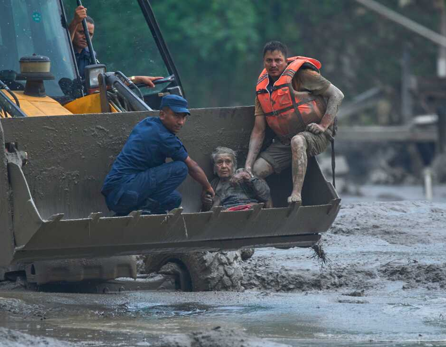Nepal Flood Disaster: 160+ Dead, Hundreds Missing as CCTV Footage Shows Devastating Flood Surge